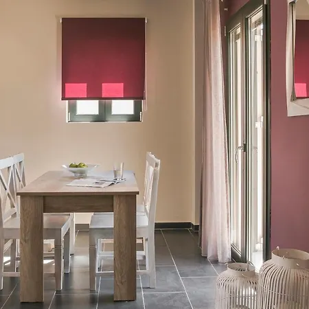 Queen Bee Residence Apartment *